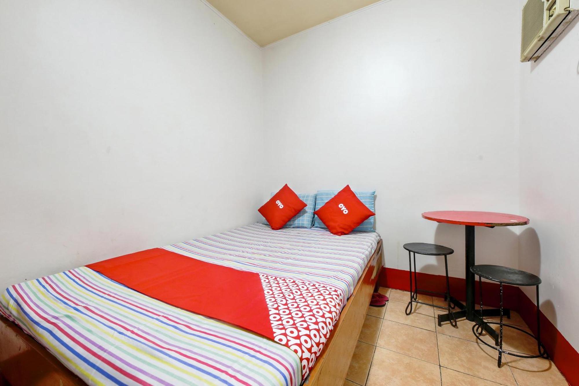 Busline Apartelle Hotel 2*